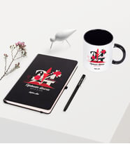 BK Gift Kişiye Özel Öğretmenler Gününüz Kutlu Olsun Temalı Siyah Defter Kalem Kupa Seti - 1
