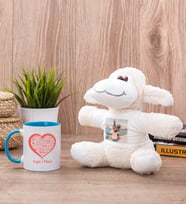 Sevgiliye Hediye Kalpli Mavi Kupa Bardak ve Peluş Koyun