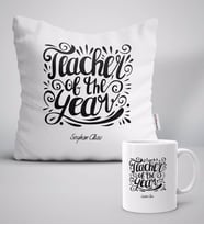 BK Gift Kişiye Özel Yılın Öğretmeni Beyaz Yastık Kupa Seti-1 (Model 1)