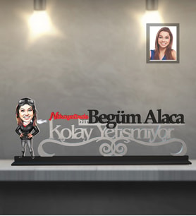 Kişiye Özel Bayan Karikatürlü Kolay Yetişmiyor Ahşap Biblo Model-8