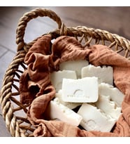 OZONLU İPEKLİ DOĞAL ZEYTİNYAĞLI EL YAPIMI NATURAL SABUN