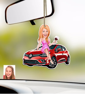 BK Gift Kişiye Özel Bayan Renault Clio Karikatürlü Ahşap Araba Dikiz Ayna Süsü-2 (Beyaz)