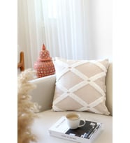 Bohem Özel Tasarım Punch Panç Desen Kare Dekoratif Kırlent Kılıfı 43x43 cm Bella Bej