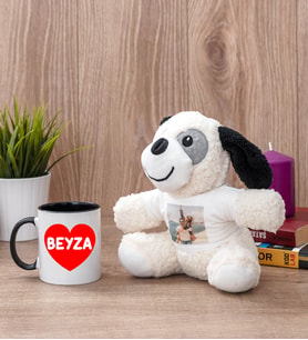 Sevgiliye Hediye İsim Yazılı Kalpli Siyah Kupa Bardak ve Peluş Köpek