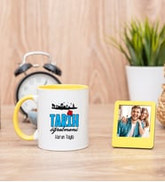 Tarih Öğretmeni Sarı Kupa Bardak ve Sarı Mini Fotoğraf Çerçevesi
