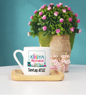 Kimya Öğretmeni Ahşap Altlıklı Türk Kahvesi Fincanı