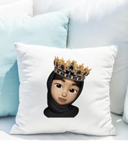 Emoji Kız Tesettürlü Stiker Yastığı
