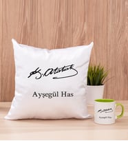 Atatürk İmzalı Kare Yastık ve Yeşil Kupa Bardak