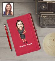 Kişiye Özel İş Kadını Karikatürlü  Kırmızı Defter Kalem Hediye Seti Bayan-18