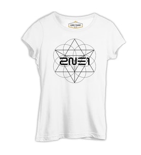 2NE1 - Crush Beyaz Kadın Tshirt