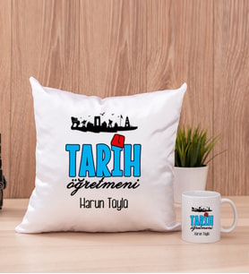 Tarih Öğretmeni Kare Yastık ve Beyaz Kupa Bardak