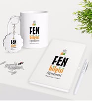 BK Gift Kişiye Özel Fen Bilgisi Öğretmeni Kupa Anahtarlık Beyaz Defter Kalem Hediye Seti (Model 1)
