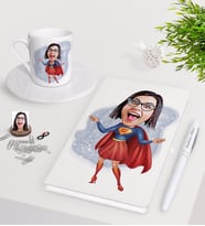 BK Gift Kişiye Özel Süper Anne Karikatürlü Beyaz Defter Kalem Türk Kahvesi Fincanı Seti-1 (Model 1)