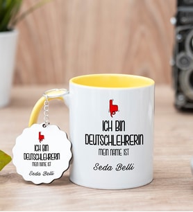 Bayan Almanca Öğretmeni Sarı Kupa Bardak Ve Anahtarlık Set