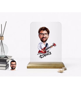 BK Gift Kişiye Özel Erkek Gitarist Karikatürlü Ahşap Standlı Çerçeve-2 (Beyaz)