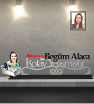 Kişiye Özel İş Kadını Karikatürlü Kolay Yetişmiyor Ahşap Biblo Bayan-16
