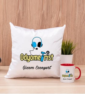 Odyometrist Kare Yastık ve Kırmızı Kupa Bardak