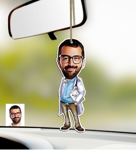 BK Gift Kişiye Özel Bay Doktor Karikatürlü Ahşap Araba Dikiz Ayna Süsü (Çok Renkli)