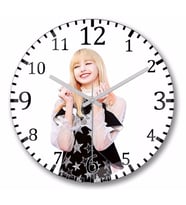 Blackpink Lisa     Duvar Saati Bombeli Gercek Cam
