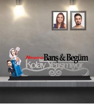 Kişiye Özel Gelin Damat  Karikatürlü Kolay Yetişmiyor Ahşap Biblo  Mod-3