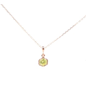 925 Ayar Gümüş Peridot Taşlı Çiçekli Kolye