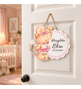 Gifties Oyuncak Tavşan Tutan Minik Ayıcık Temalı Kişiye Özel Kapı Süsü