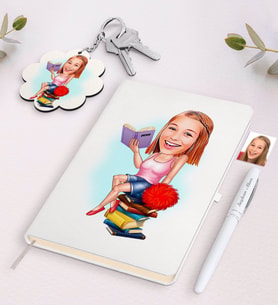 BK Gift Kişiye Özel Kadın Öğrenci Karikatürlü Beyaz Defter Kalem ve Anahtarlık Hediye Seti (Model 1)