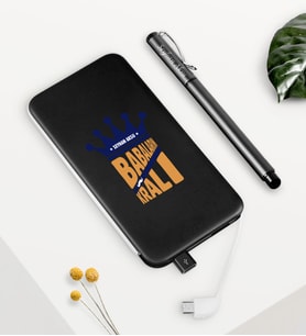 BK Gift Kişiye Özel Babaların En Kralı Siyah 5000 mAh Hızlı Şarj Powerbank Kalem Seti (Model 1)