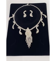 YAĞMUR AKSESUAR VE TAKI DÜNYASI ZARİF ABİYE SET (Gümüş)