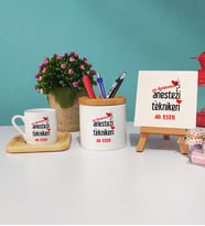 En Karizma Anestezi Teknikeri Hediye Ahşap Altlıklı Türk Kahvesi Fincanı Kalemlik Dekoratif Taş Baskı Hediye Seti
