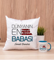 Dünyanın En İyi Babası Kare Yastık ve Mavi Kupa Bardak