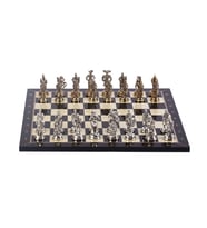 Orta Boy Metal İspanyol Satranç Takımı Parlak ve Ceviz Desenli MDF Ahşap Satranç Tahtası (37x37 cm.)