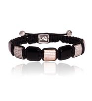 Parlak Onyx Ve Beyaz Taşlı Gümüş Shamballa Bileklik