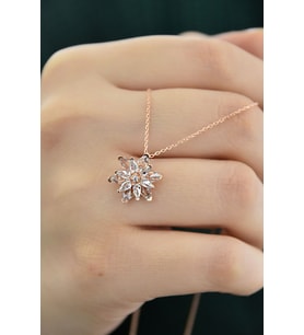 925 Ayar Gümüş Rose Altın Kaplama Beyaz Lotus Kolye