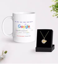 BK Gift Kişiye Özel Google Dünyanın En İyi Öğretmeni Beyaz Kupa ve Papatya Kolye Hediye Seti (Model 1)