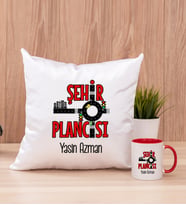 Şehir Plancısı Kare Yastık ve Kırmızı Kupa Bardak