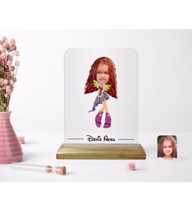 BK Gift Kişiye Özel Kız Çocuk Karikatürlü Ahşap Standlı Çerçeve-11 (Beyaz)