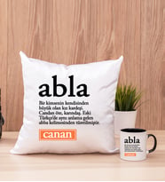 Abla Kelime Anlamı Kare Yastık ve Siyah Kupa Bardak