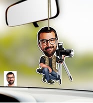 BK Gift Kişiye Özel Bay Profesyonel Fotoğrafçı Karikatürlü Ahşap Araba Dikiz Ayna Süsü (Çok Renkli)