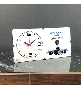 Çevik Kuvvet Polisi Ahşap Masa Saati 001