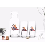 BK Gift Kişiye Özel Renkli Baskılı Sevgililer Karikatürlü İkili Rakı Bardağı ve Karaf Hediye Seti-11 (Model 1)