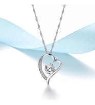 Monemel Swarovski Taşlı Kalp Kolye (Altın Kaplama) Doğum Gunu Hediyesi Ayni Gun Teslimat, Sevgililer Günü Hediyesi