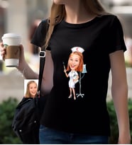 BK Gift Kişiye Özel Hemşire Karikatürlü Siyah T-Shirt-2