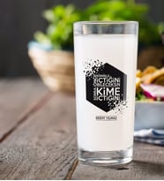 BK Gift Kişiye Özel Renkli Baskılı Önce Kiminle İçtiğini Bileceksin Rakı Bardağı-4 (Beyaz)