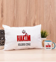 Hakim Dikdörtgen Yastık ve Mavi Kupa Bardak