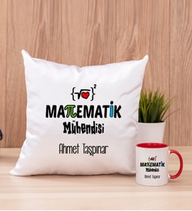 Matematik Mühendisi Kare Yastık ve Kırmızı Kupa Bardak