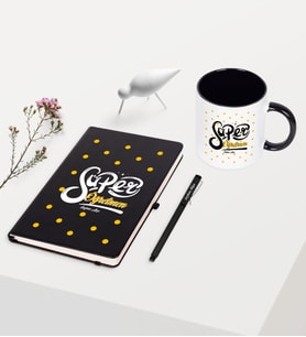 BK Gift Kişiye Özel Süper Öğretmen Temalı Siyah Defter Kalem Kupa Seti - 1