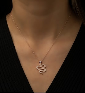 Papatya Silver Yılan Kolye Nano Zirkon Taşlı Rose Gold Kaplama 925 Ayar Gümüş