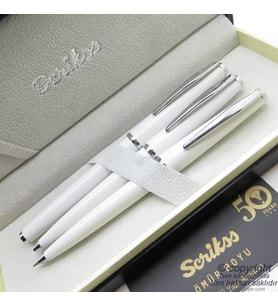 Scrikss 33 3'lü Set Beyaz  Roller Kalem + Tükenmez Kalem + Versatil Kalem Seti  Scrikss Vintage  İsme Özel Kalem  Hediye Kalem