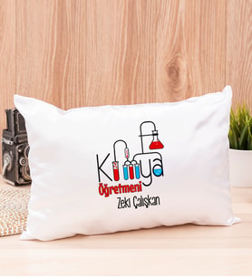 Kimya Öğretmeni Dikdörtgen Saten Yastık (Beyaz)